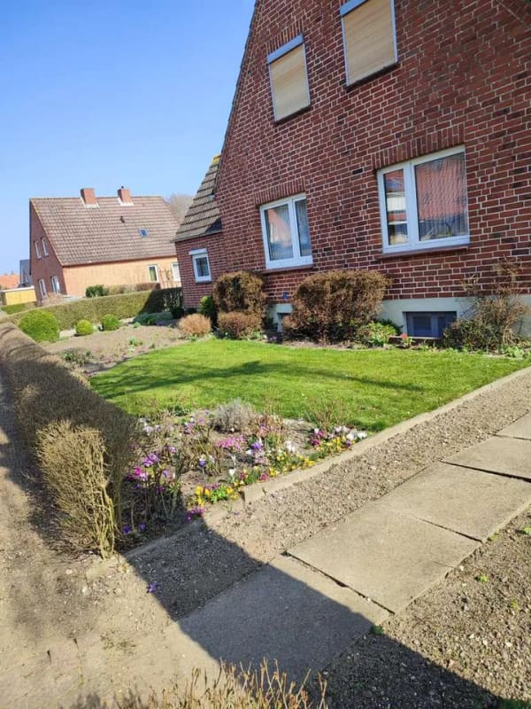 Immobilie in Neukirchen - Charmantes Klinker-Einfamilienhaus mit 1.030 m² Garten in Neukirchen/Ostholstein – nah an Ostsee & H - Bild 2
