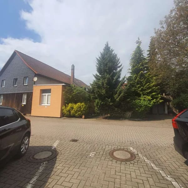 Immobilie in Diekholzen - Gepflegtes Dreifamilienhaus bei Hildesheim - Bild 1