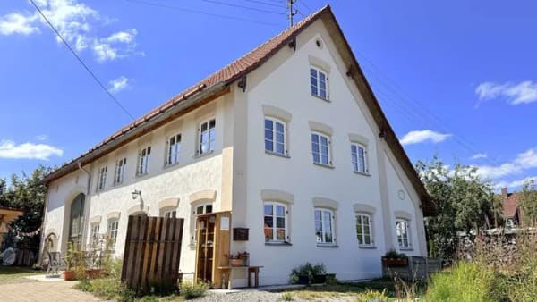 Immobilie in Holzgünz - Liebhaberobjekt mit über 120 Jahren Geschichte -  Denkmalschutz- komplett Kernsaniert - Bild 0