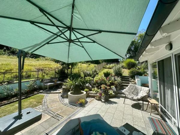 Immobilie in Fürstenstein - Ein Zuhause mit Persönlichkeit: 193 m², Wintergarten, Sauna & liebevoller Garten - Bild 4