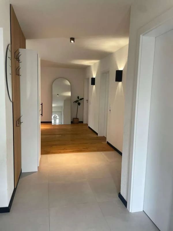 Immobilie in Mönsheim - Modernisiertes Zweifamilienhaus mit 263 m² Wohnfläche, attraktiver Vermietungsperspektive - Bild 4