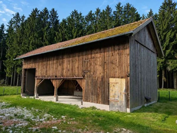 Immobilie in Egglham - Sacherl/Bauernhof in absoluter Alleinlage am Waldrand - Bild 2