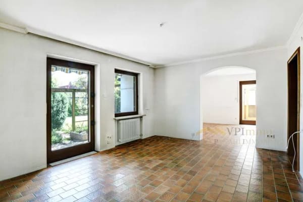 Immobilie in Vaterstetten - Ideales Haus für die Familie!
Hübsche DHH mit Garten in Süd/Westausrichtung, Nähe S-Bahn/Baldham! - Bild 3