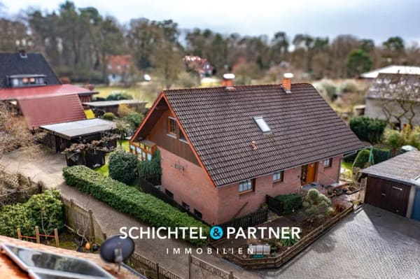 Immobilie in Ottersberg - Quelkhorn | Traumhaftes 3-Parteien-Haus auf schönem Grundstück - Bild 0