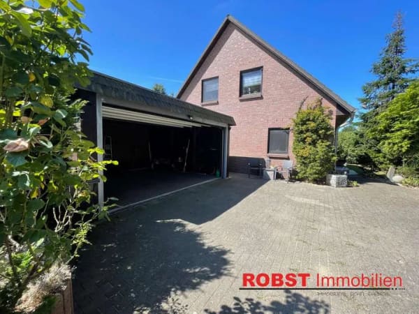 Immobilie in Dassow - Großzügiges Einfamilienhaus auf weitläufigem Grundstück mit Blick ins Grüne - Bild 3