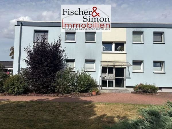 Immobilie in Nienburg/Weser - Nienburg OT Erichshagen-großzügige 4 Zimmerwohnung mit Loggia u. PKW Stellplatz im Erdgeschosss - Bild 1