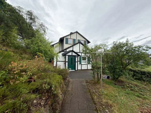 Immobilie in Mittelhof - Einfamilienhaus/ Wochenendhaus in ruhiger, grüner Lage mit individuellem Ausbaupotenzial - Bild 3