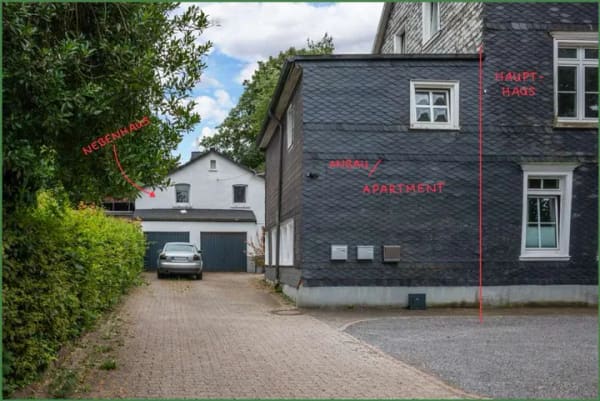 Immobilie in Wermelskirchen - Wohnensemble mit 5 Wohneinheiten- teilweise vermietet -Kapitalanlage- Wermelskirchen - Bild 2