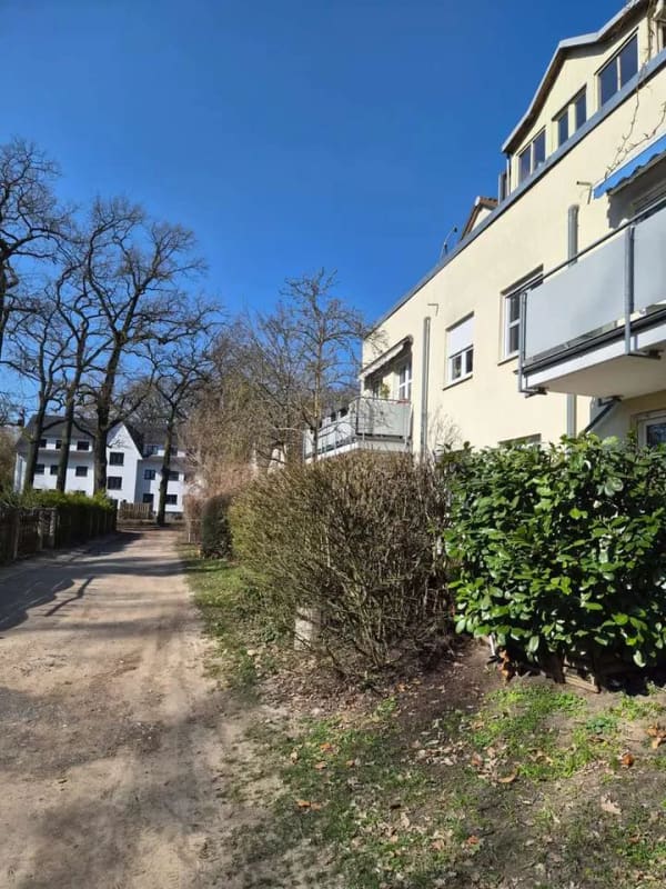 Immobilie in Schöneiche bei Berlin - Zwei-Zimmerwohnung in Schöneiche – ideal zum Selbstwohnen oder als attraktive Kapitalanlage! - Bild 3