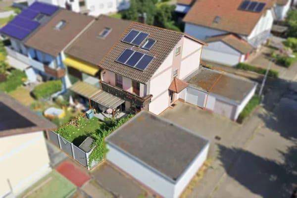 Immobilie in Steinen - Viel Platz in Steinen: 5-Zi-Reihenendhaus, 171 m², Balkon, Garage & Stellplatz - Bild 2
