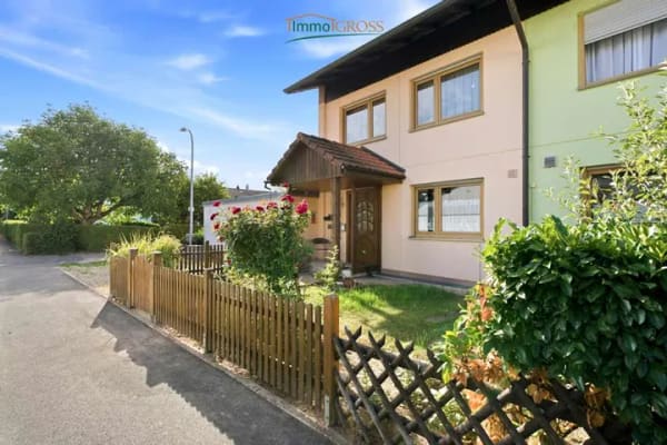 Immobilie in Steinen - Viel Platz in Steinen: 5-Zi-Reihenendhaus, 171 m², Balkon, Garage & Stellplatz - Bild 4