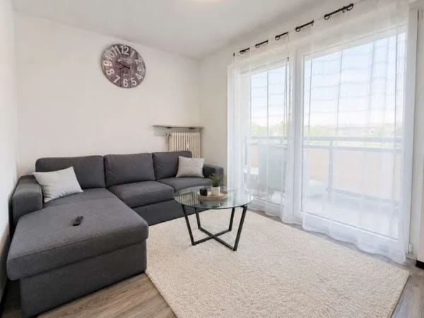 Immobilie in Rüsselsheim am Main - Modernes Wohnen in zentraler Lage von Rüsselsheim – kernsanierte 1,5-Zimmer-Wohnung mit Balkon - Bild 0