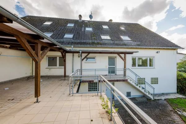 Immobilie in Maintal - Maintal-Wachenbuchen: Gartenwohnung auf ca. 251 Quadratmeter auf einer Ebene sowie einer Doppelgarag - Bild 4