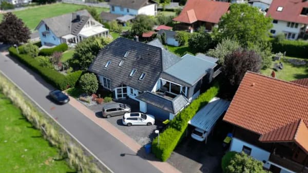 Immobilie in Knüllwald - Traumobjekt: Zweifamilienhaus in super Lage! - Bild 2