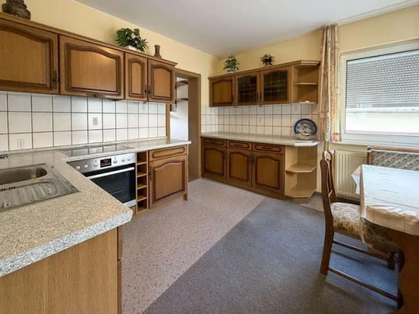 Immobilie in Framersheim - Familienfreundliches Zuhause mit großen Garten - Bild 2
