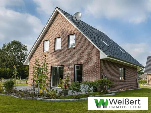Immobilie in Silberstedt - Neubauplanung - Familienhaus im klassischen Stil - Niedrigenergiehaus EH40 mit Wärmepumpe & PV-Anlag - Bild 1