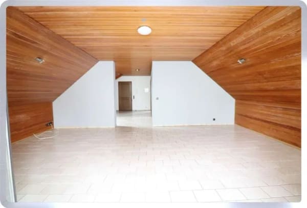 Immobilie in Freigericht -  *** Mehrfamilienhaus in bevorzugter Lage von Freigericht *** - Bild 2