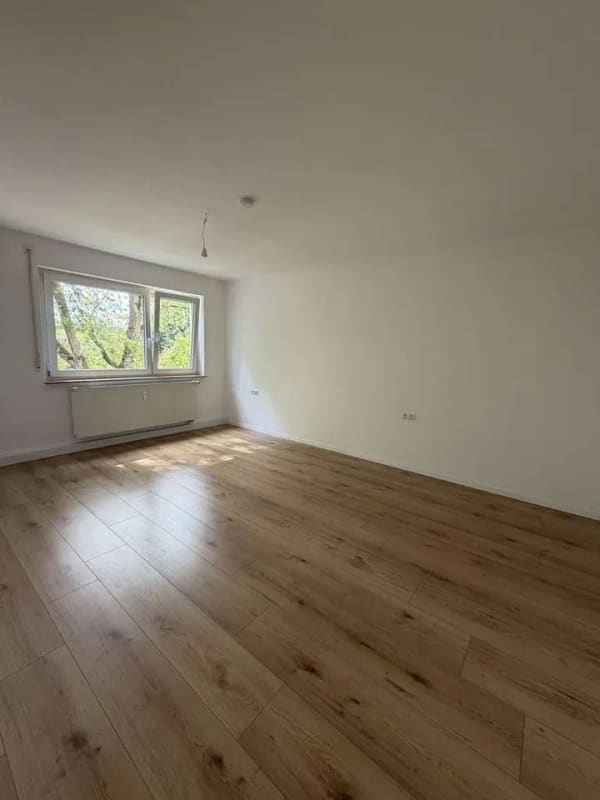 Immobilie in Süßen - Attraktive und renovierte 1-Zimmer Wohnung in Süßen - leerstehend - Bild 2