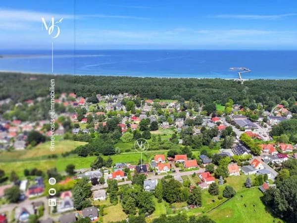 Immobilie in Prerow - Haus in Prerow // 10 min. bis zum Strand // 2 Etagen, 2 Küchen, 2 Bäder auf 156 m² // Garten - Bild 0