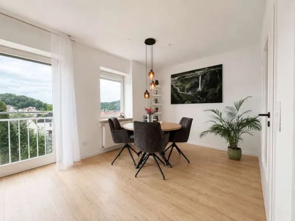 Immobilie in Bad Salzschlirf - Moderne 3-Zimmer-Wohnung mit Ausblick in Bad Salzschlirf - Bild 2