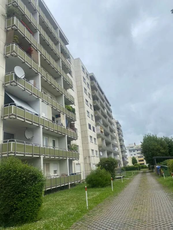 Immobilie in Hattersheim - Schöne 2 ZKB Wohnung mit Blick ins Grüne, Wofl 56qm plus Terrasse, Keller und Stellplatz - Bild 4