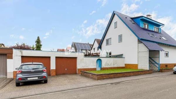 Immobilie in Dettenheim - Zukunftssicher anlegen: Vollvermietetes Dreifamilienhaus in gefragter Lage - Bild 1