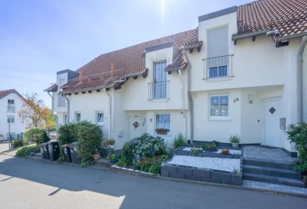 Immobilie in Hückeswagen - Gepflegtes Reihenhaus mit Terrasse und Garten in ruhiger Wohnlage von Hückeswagen - Bild 0