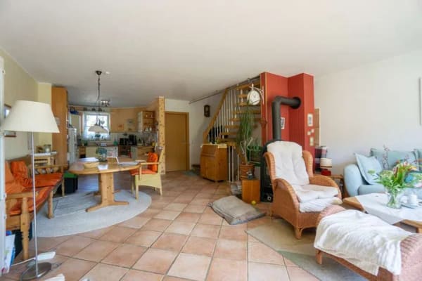 Immobilie in Hückeswagen - Gepflegtes Reihenhaus mit Terrasse und Garten in ruhiger Wohnlage von Hückeswagen - Bild 3