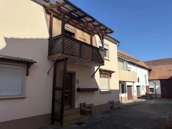 Immobilie in Bellheim - Einfamilienhaus mit Einliegerwohnung im ehemaligen landwirtschaftlichen Betrieb - Bild 2