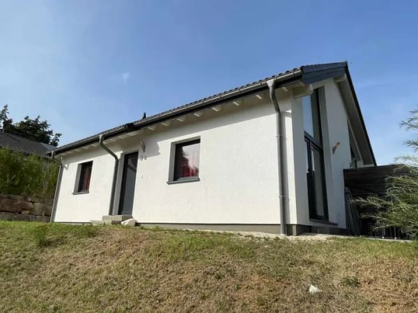 Immobilie in Mistelgau - Charmante Doppelbungalowhälfte im Feriendorf Obernsees mit Stellplatz - Bild 1
