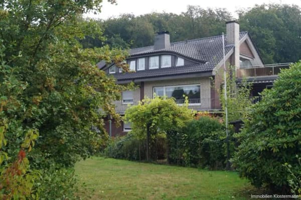 Immobilie in Georgsmarienhütte - Großzügiges Zuhause mit außergewöhnlichem Potenzial - 
ideal für Familien und Mehrgenerationen - Bild 3