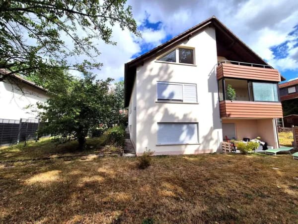 Immobilie in Künzell - Viel Platz für die ganze Familie – Attraktives Dreiparteienhaus mit großem Grundstück in Dirlos - Bild 3