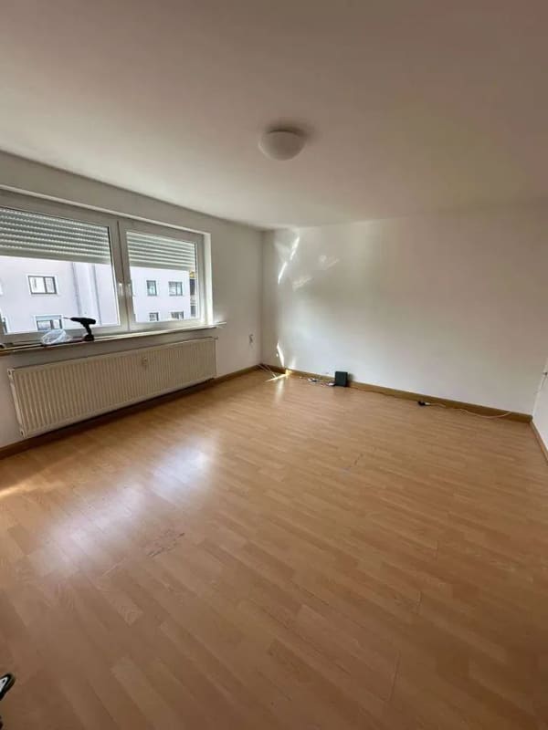 Immobilie in Waldkraiburg - MFH mit 6 Parteien in der Nähe des Eichelparks  - Bild 3
