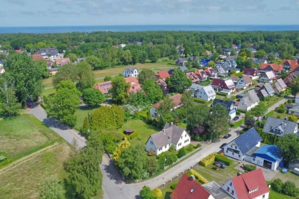 Immobilie in Prerow - Großes Grundstück inklusive Haus – Ein Platz voller Potenzial - Bild 0