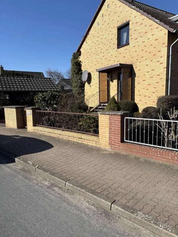 Immobilie in Lehre - Großzügiges Haus mit 198 m² Wohnfläche in Lehre und großem Grundstück - Bild 2