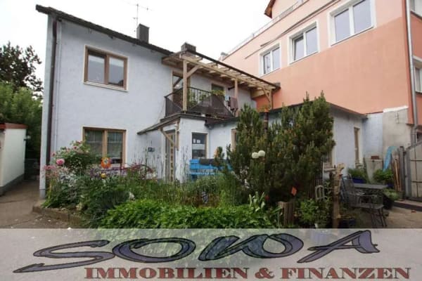Immobilie in Neuburg an der Donau - Stadtzentum - Ruhige Lage - 2 Doppelhaushälften zusammen (eine einzugsbereit) mit Garten in Neubu... - Bild 3