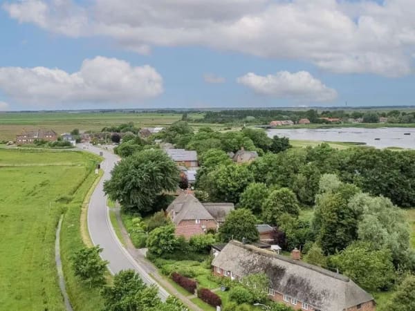 Immobilie in Aventoft - Idyllische Reetdachhaushälfte an der dänischen Grenze - Bild 2