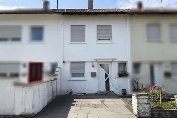 Immobilie in Großbettlingen - Solides Reihenhaus in ruhiger Wohnlage! - Bild 0