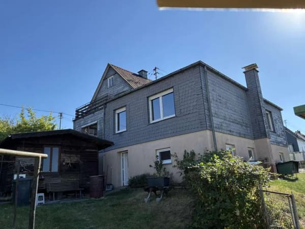 Immobilie in Wilnsdorf - Ein-/Zweifamilienhaus in beliebter Wohnlage von Wilnsdorf-Wilgersdorf - Bild 2