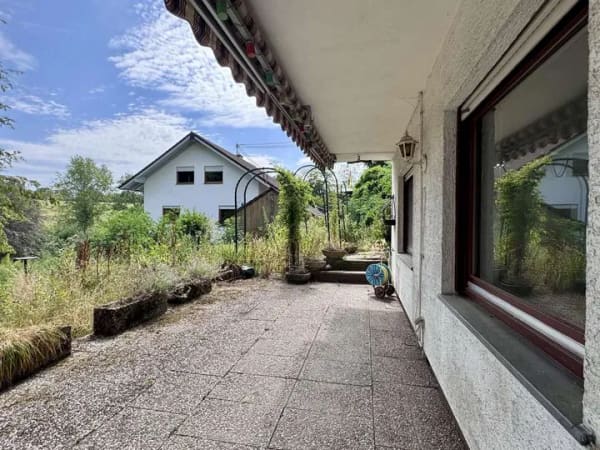 Immobilie in Hümmerich - Solides Wohnhaus in ruhiger Lage - Bild 1