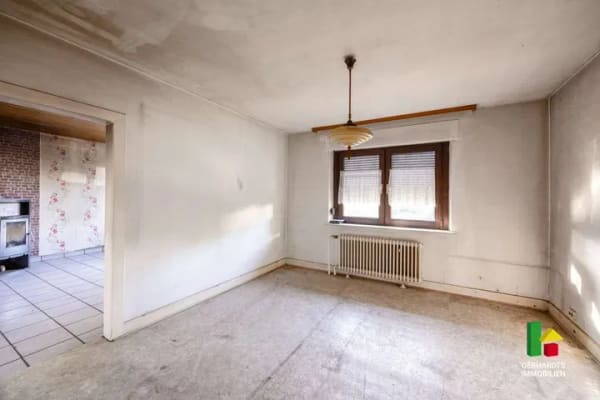 Immobilie in Brüggen - Viel Platz für große Pläne: Haus zum Anpacken und Ankommen auf 1.590 m² Grundstück. Jetzt ansehen! - Bild 2