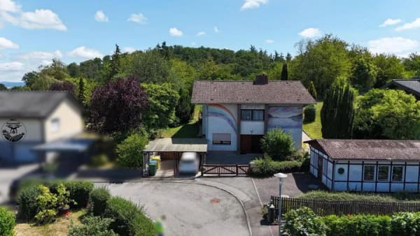 Immobilie in Frankenberg - Wohnen in traumhafter Ortsrandlage von Frankenberg-Hommershausen - Bild 1