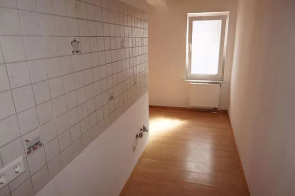 Immobilie in Bellheim - **2-Familienhaus mit Laden in Bellheim** - Bild 2