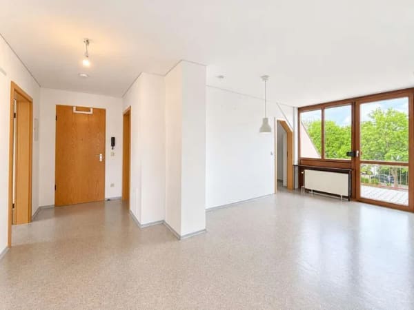 Immobilie in Untermeitingen - *Raus aus der Miete. Rein ins eigene Leben, das mit Ihnen wächst. Helle Terrassenwohnung für Sie* - Bild 1