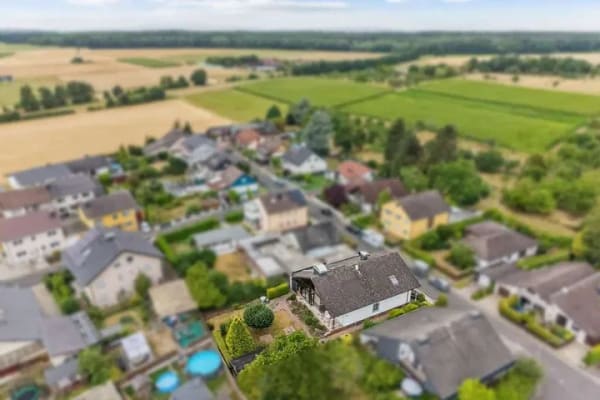 Immobilie in Hammersbach - 1- bis 2-Familienhaus: Wohnen in beliebter Lage - Bild 2