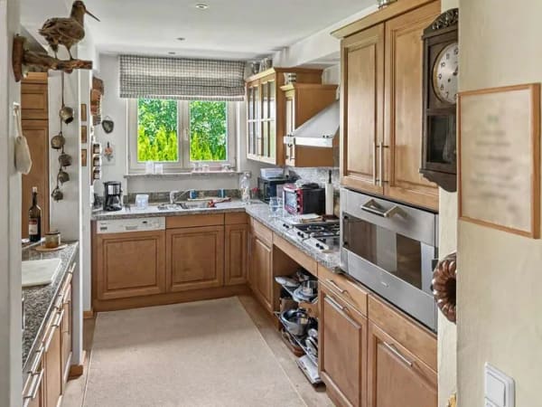 Immobilie in Bad Alexandersbad - Großzügiges Zweifamilienhaus mit traumhaftem Grundstück im Herzen von Bad Alexandersbad - Bild 4