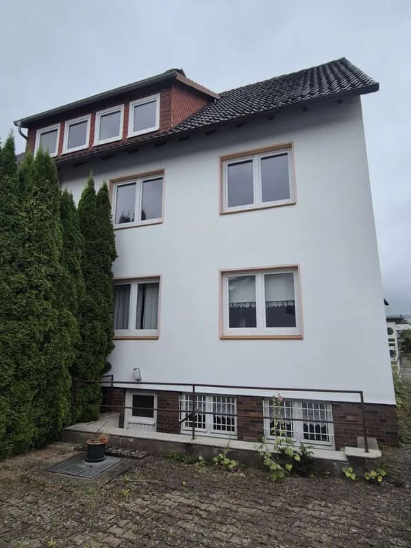 Immobilie in Springe - Mehrfamilienhaus mit drei Wohneinheiten – Freie Gestaltungsmöglichkeiten in attraktiver Wohnlage - Bild 4