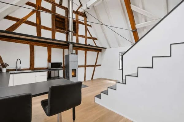 Immobilie in Münster (Hessen) - Außergewöhnliche Maisonettewohnung im historischen Hofensemble - Bild 0