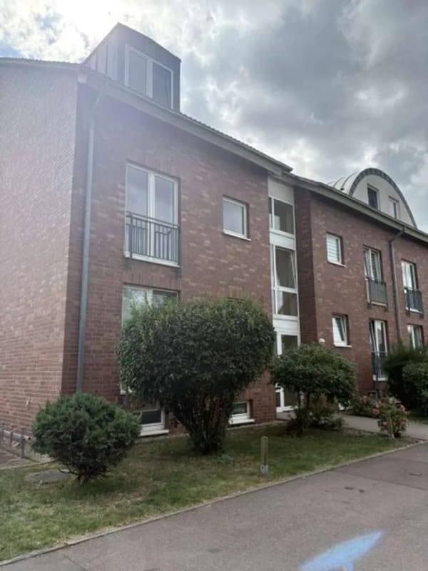 Immobilie in Haldensleben - Sonnige 2-Raum-Wohnung mit großem Balkon und Wohlfühlcharakter - Bild 3