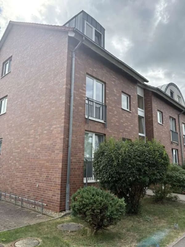 Immobilie in Haldensleben - Sonnige 2-Raum-Wohnung mit großem Balkon und Wohlfühlcharakter - Bild 4